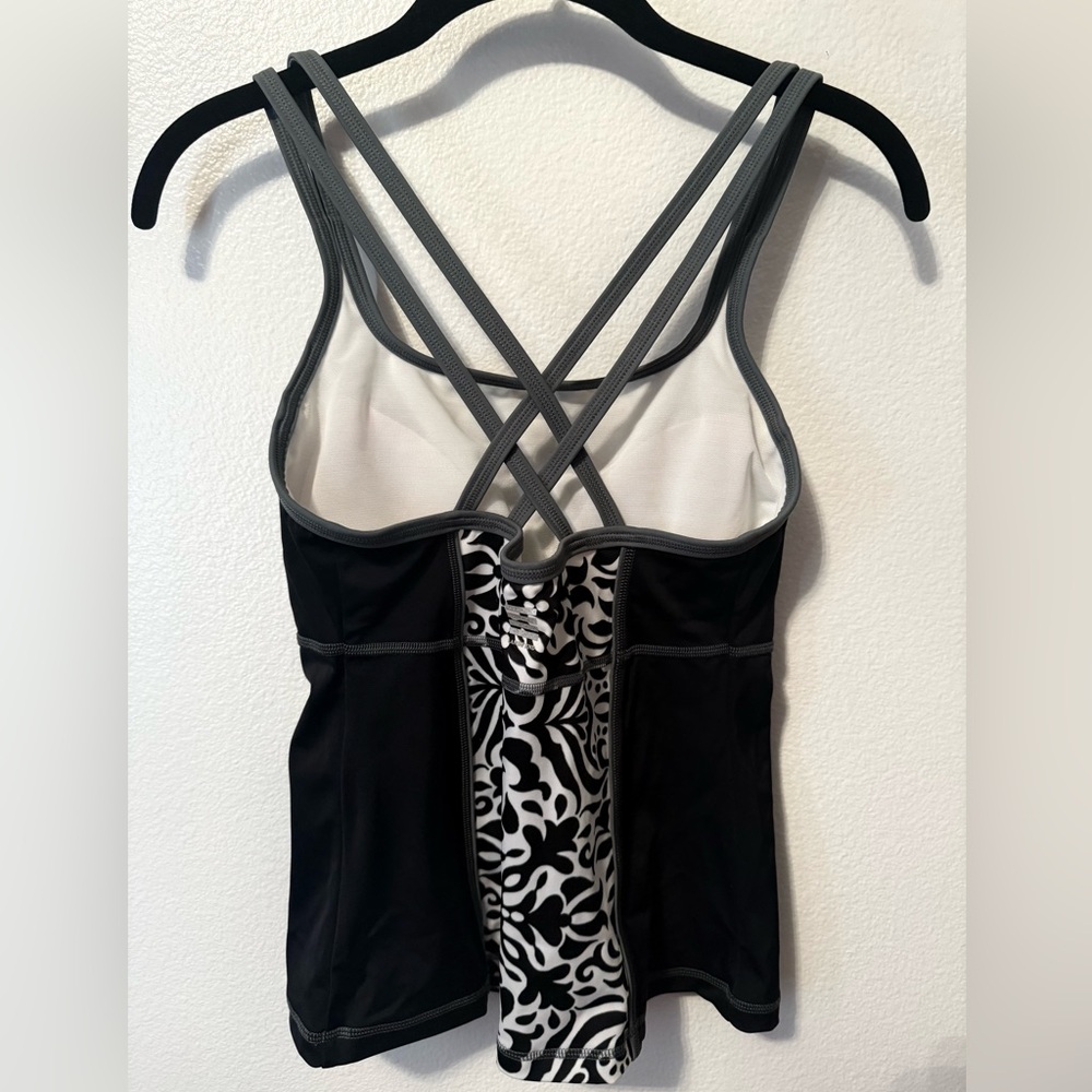 EUC Land’s End Tankini Floral Swim Top With Shelf Bra Size 4 - Picture 3 of 8